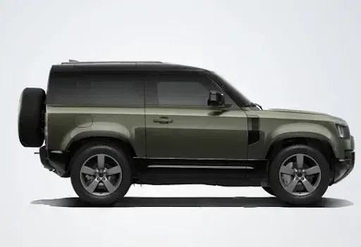 Neu Land Rover Defender SE Dynamic 249 PS (183 kW) 2026 Grün SUV