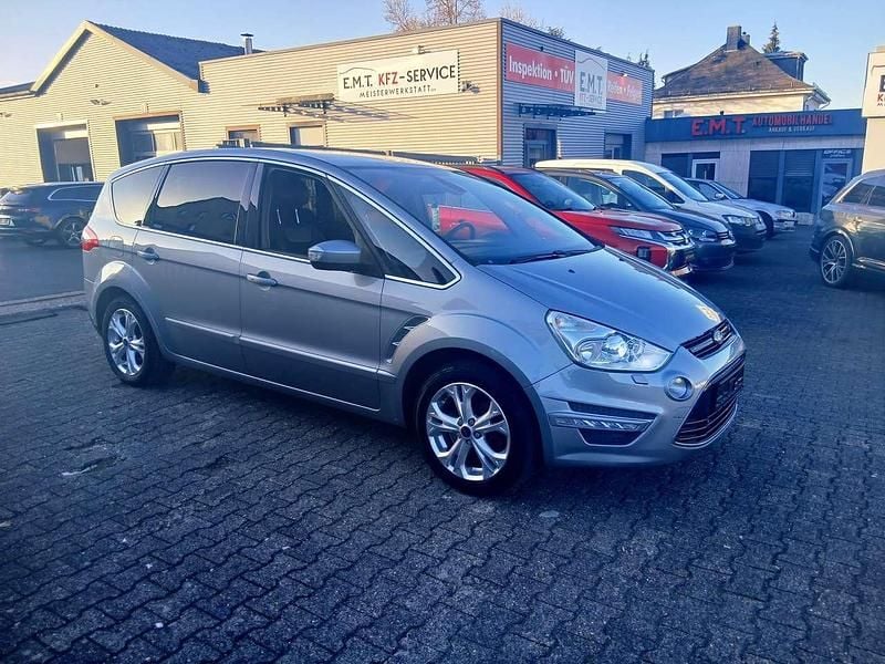 Usado Ford S-MAX Titanium 203 HP (149 kW) 2011 Prateado Monovolume