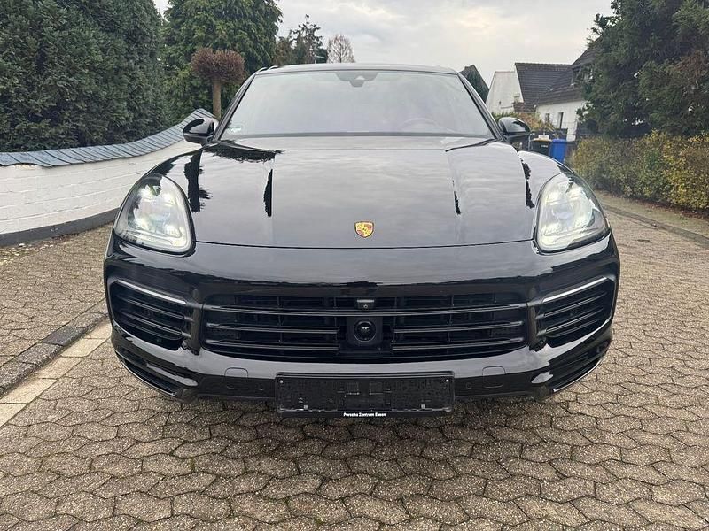 Gebraucht Porsche Cayenne S Chrono 441 PS (324 kW) 2018 Schwarz SUV