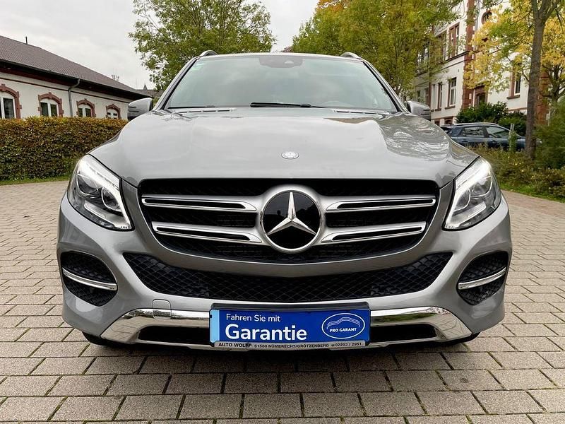 Gebraucht Mercedes GLE350 AMG line 258 PS (189 kW) 2016 Silber SUV