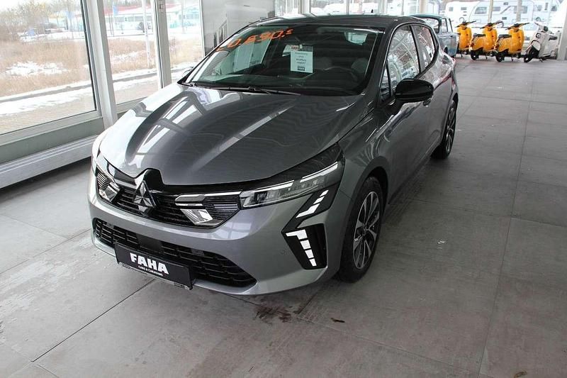 Neu Mitsubishi Colt Plus 91 PS (66 kW) 2025 Achatgrau Kleinwagen