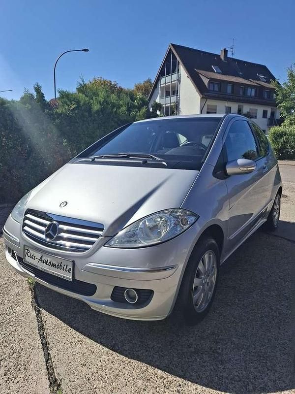 Other Gebraucht 2005 Mercedes A150 Avantgarde Limousine | 4.950 € (Teuer) - Bild 1/4