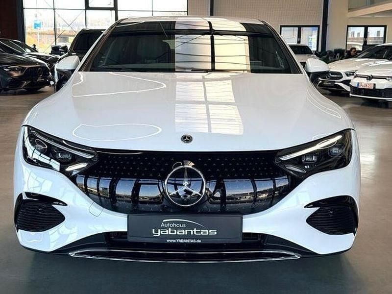 Gebraucht Mercedes 300 Edition 194 kW (265 PS) 2025 Opalithweiss  metalliclack Limousine