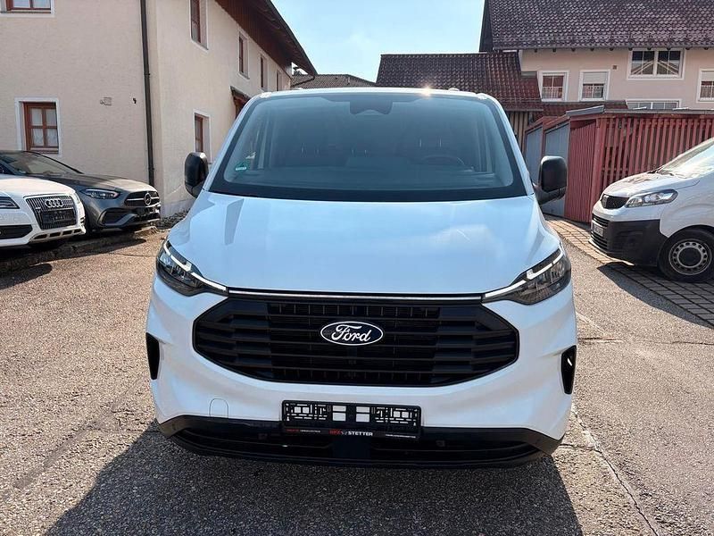 Gebraucht Ford Transit Custom Trend 136 PS (100 kW) 2024 Weiß Van / Kleinbus