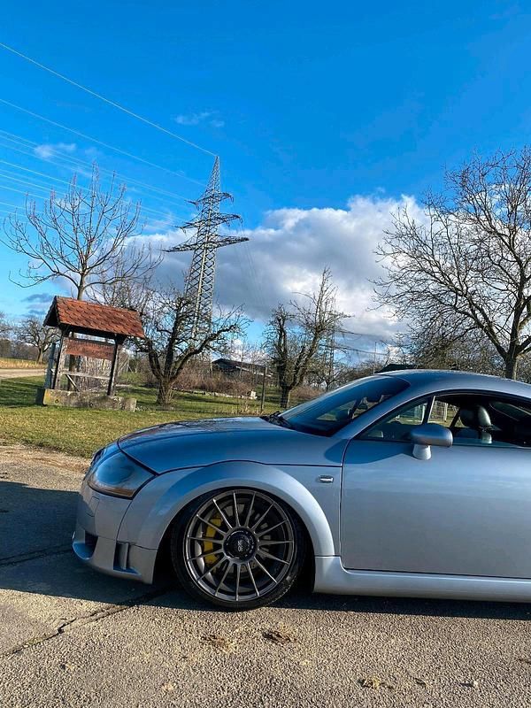 Second-hand Audi TT 250 CP (183 kW) 2004 Argintiu Coupe