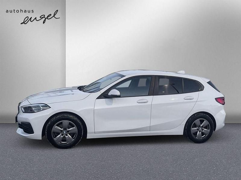 Gebraucht BMW 118 Advantage 136 PS (100 kW) 2024 Alpinweiß Kleinwagen