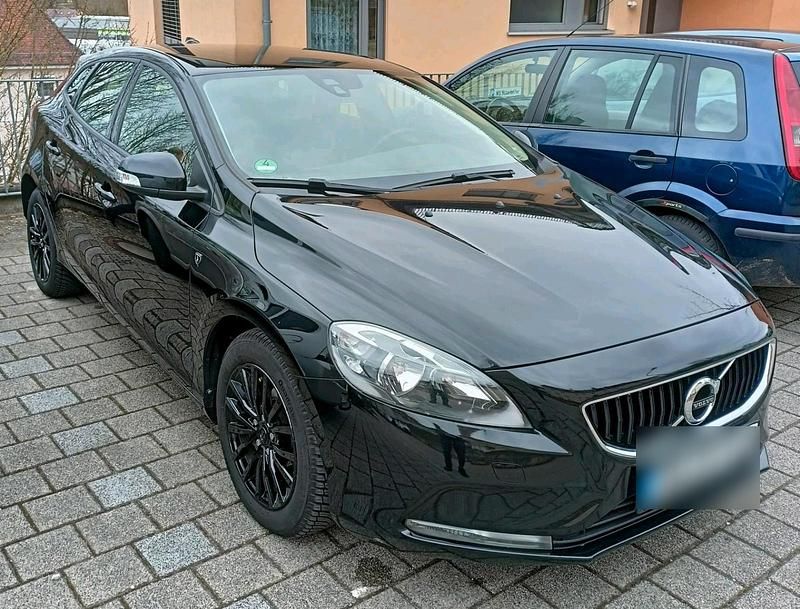 Gebraucht Volvo V40 150 PS (110 kW) 2018 Schwarz Kombi