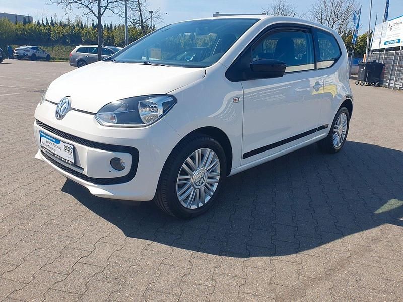 Weiß Gebraucht 2015 VW up! Cup Kleinwagen | 7.250 € (Etwas zu teuer) - Bild 1/4