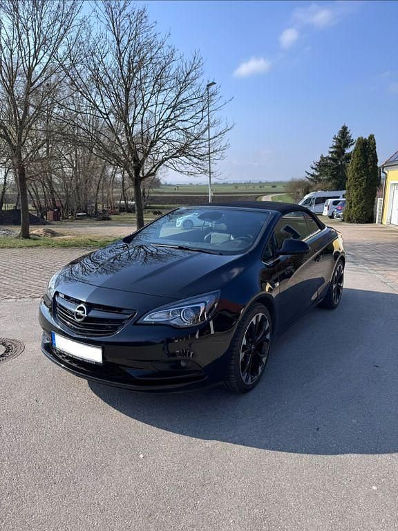 Gebraucht Opel Cascada Ultimate 200 PS (147 kW) 2017 Schwarz Cabrio