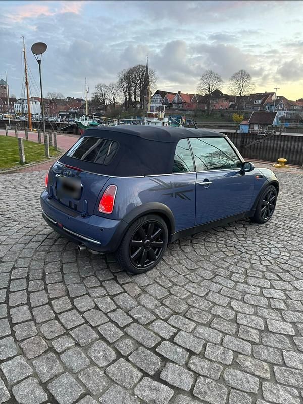 Usata Mini Cooper Cabriolet 115 CV (84 kW) 2004 Blu Cabrio