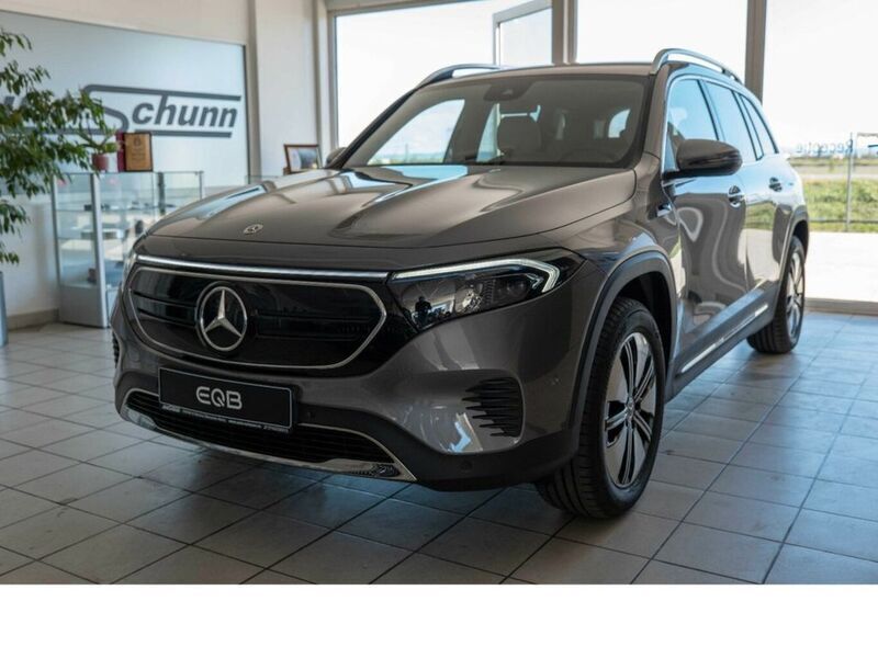Mountaingrau met. Gebraucht 2023 Mercedes EQB300 Progressive SUV | 37.500 € (Etwas zu teuer) - Bild 1/4