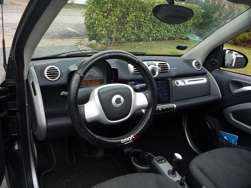 Gebraucht Smart ForTwo Cabrio 71 PS (52 kW) 2014 Schwarz Cabrio