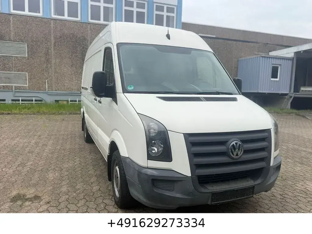 Gebraucht VW Crafter 136 PS (100 kW) 2012 Grau Van