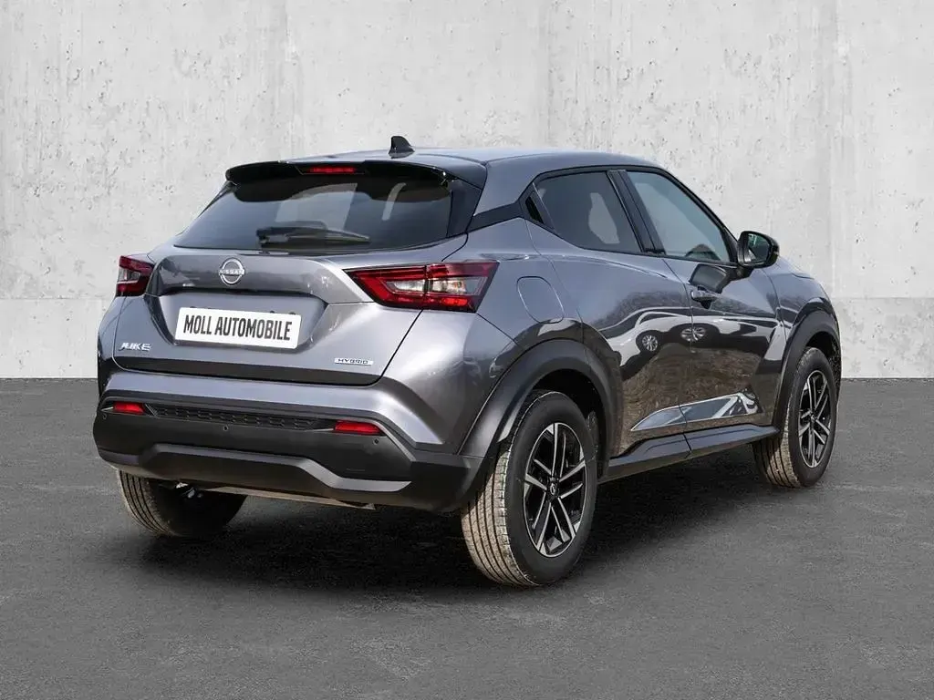 Neu Nissan Juke N-Connecta 143 PS (105 kW) 2026 M) (grau SUV