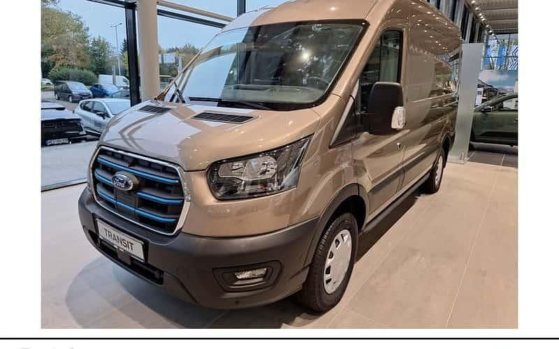 Silber Gebraucht 2022 Ford E-Transit Trend Van | 46.990 € - Bild 1/4