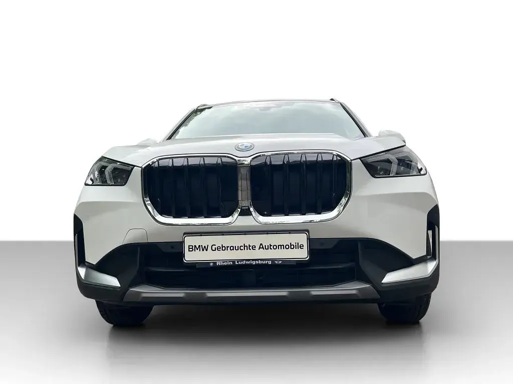 Second-hand BMW X1 245 CP (180 kW) 2025 Alb SUV