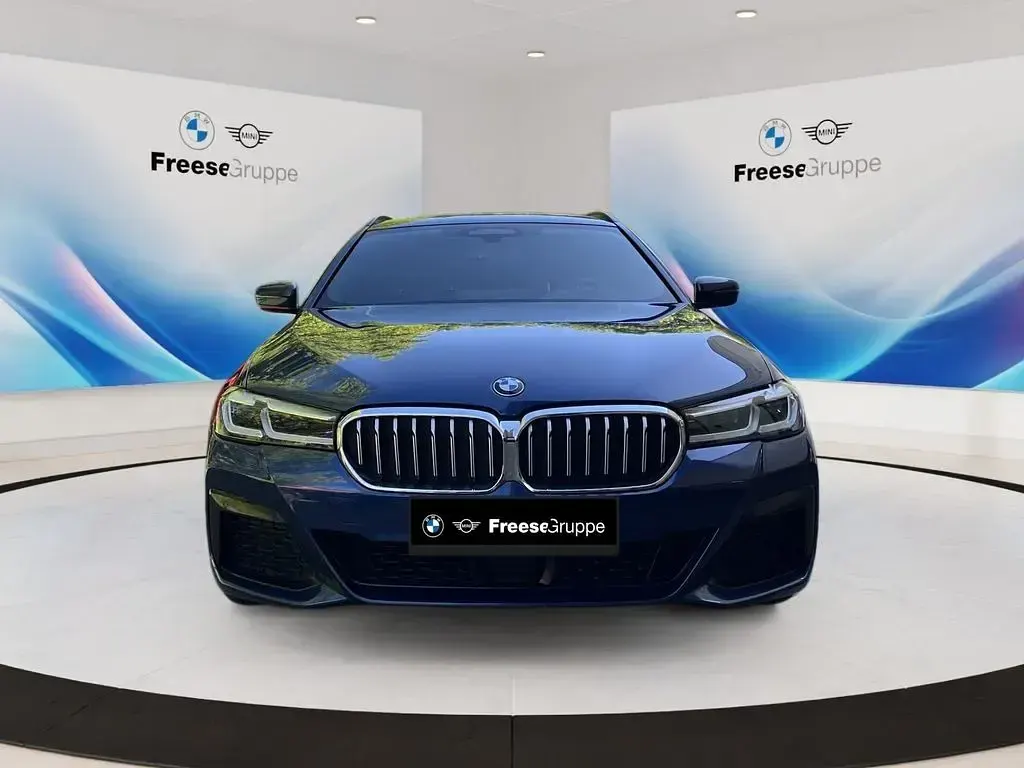 Usata BMW 520 Performance 190 CV (139 kW) 2021 Blu Station wagon
