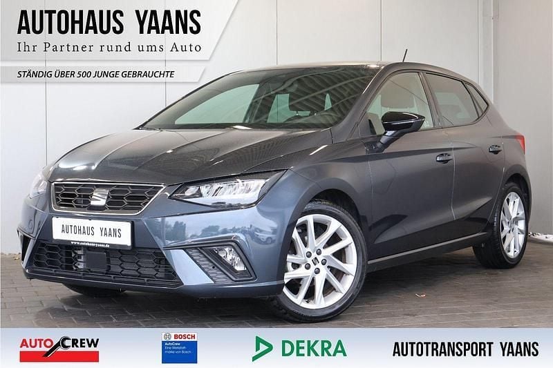 Grau Gebraucht 2024 Seat Ibiza FR Kleinwagen | 15.489 € (Superpreis) - Bild 1/4