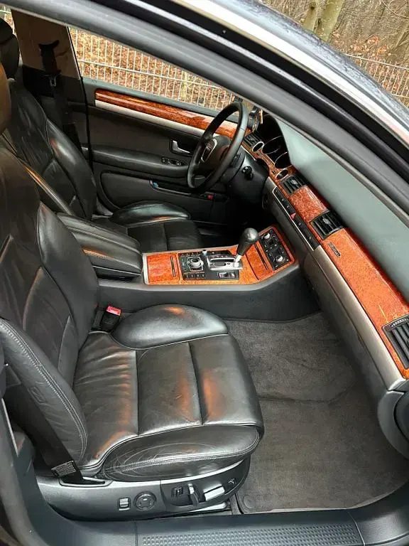 Gebraucht Audi A8 232 PS (170 kW) 2007 Blau Limousine