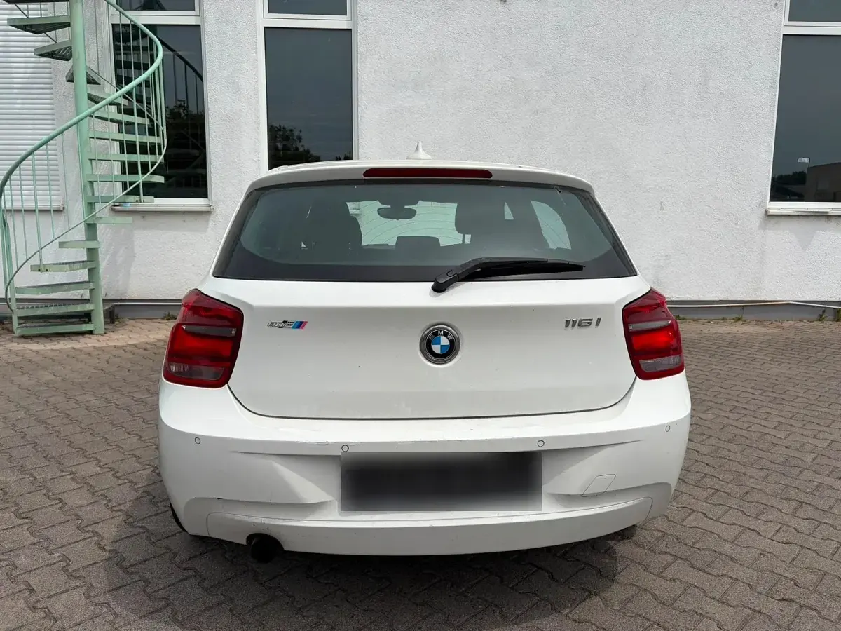 Gebraucht BMW 116 136 PS (100 kW) 2014 Weiß Kleinwagen