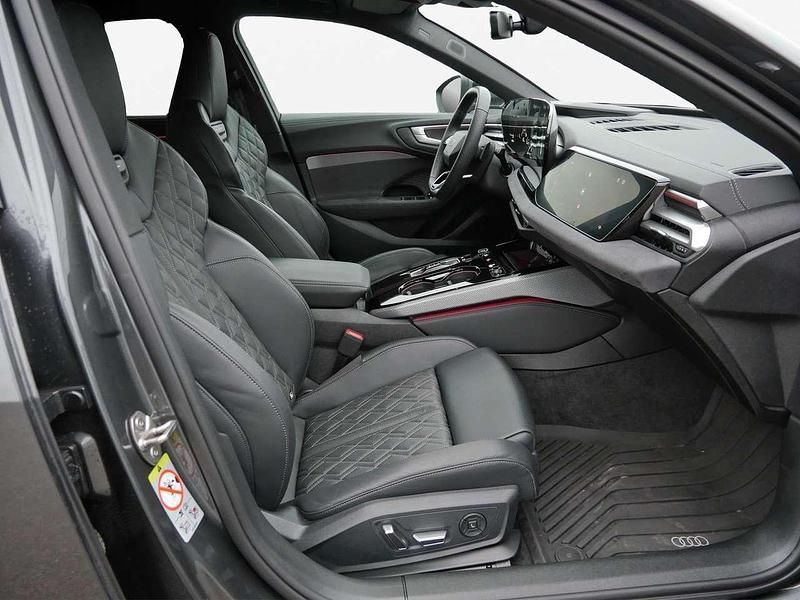 Gebraucht Audi A5 Ambiente 204 PS (150 kW) 2024 Daytonagrau perleffekt Kombi
