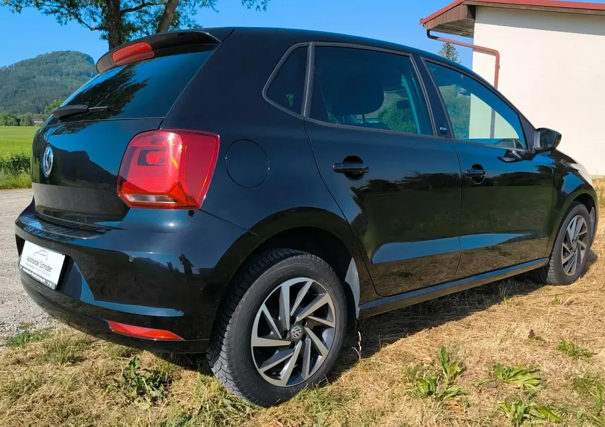 Gebraucht VW Polo Sound 75 PS (55 kW) 2017 Schwarz Kleinwagen