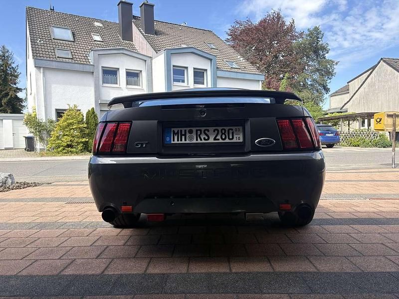 Usata Ford Mustang 264 CV (194 kW) 2004
