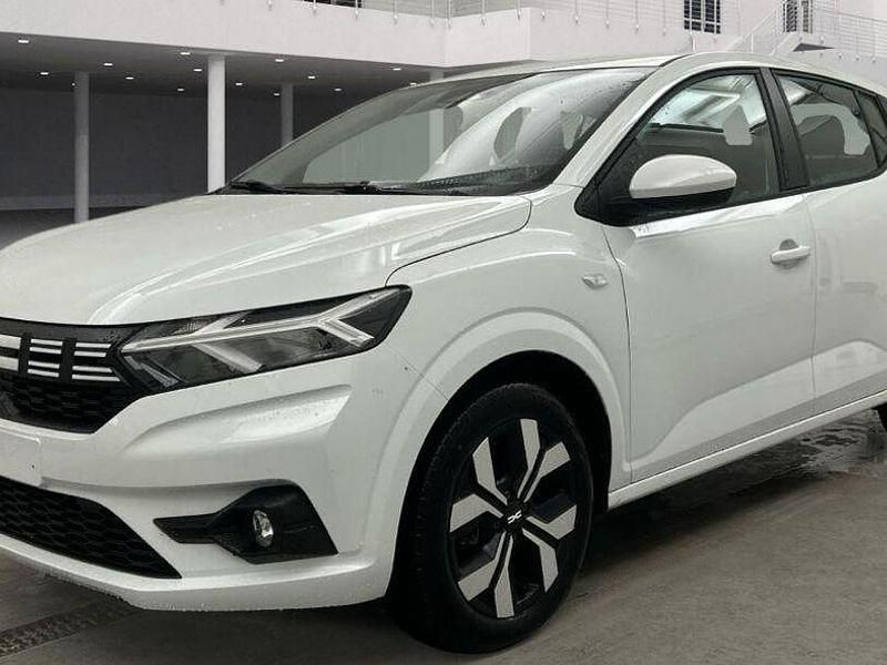Gebraucht Dacia Sandero 91 PS (66 kW) 2025 Gletscherweiß Limousine