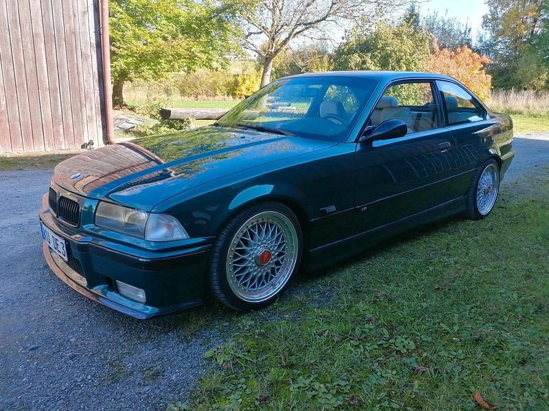 Grün Gebraucht 1994 BMW 328 M Sport Coupé | 8.900 € - Bild 1/4