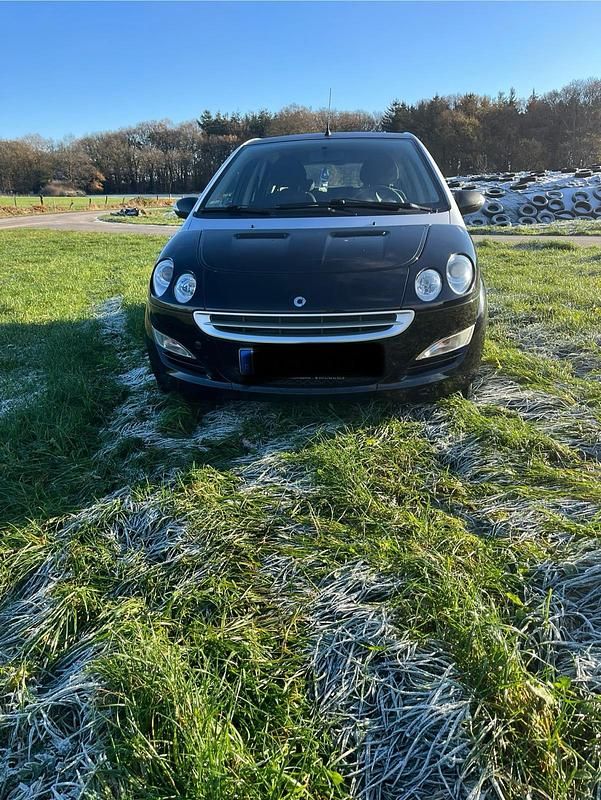 Silber Gebraucht 2004 Smart ForFour Kleinwagen | 700 € (Superpreis) - Bild 1/4