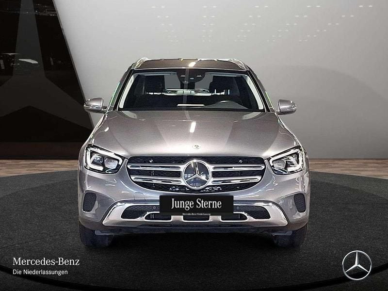 Gebraucht Mercedes GLC220 194 PS (142 kW) 2021 Grau SUV