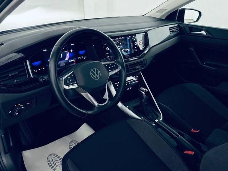 Gebraucht VW Polo Life 95 PS (69 kW) 2022 Schwarz Limousine