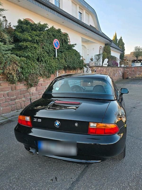 Gebraucht BMW Z3 140 PS (102 kW) 1997 Schwarz Cabrio
