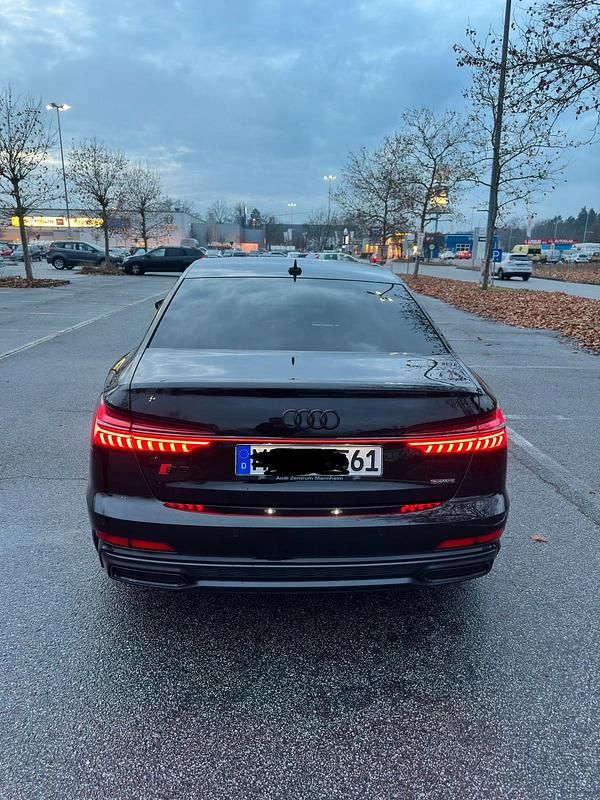 Gebraucht Audi A6 Sport 367 PS (269 kW) 2020 Schwarz Limousine