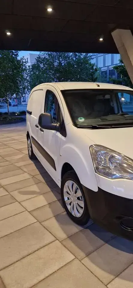 Gebraucht Citroën Berlingo 75 PS (55 kW) 2011 Weiß Van / Kleinbus
