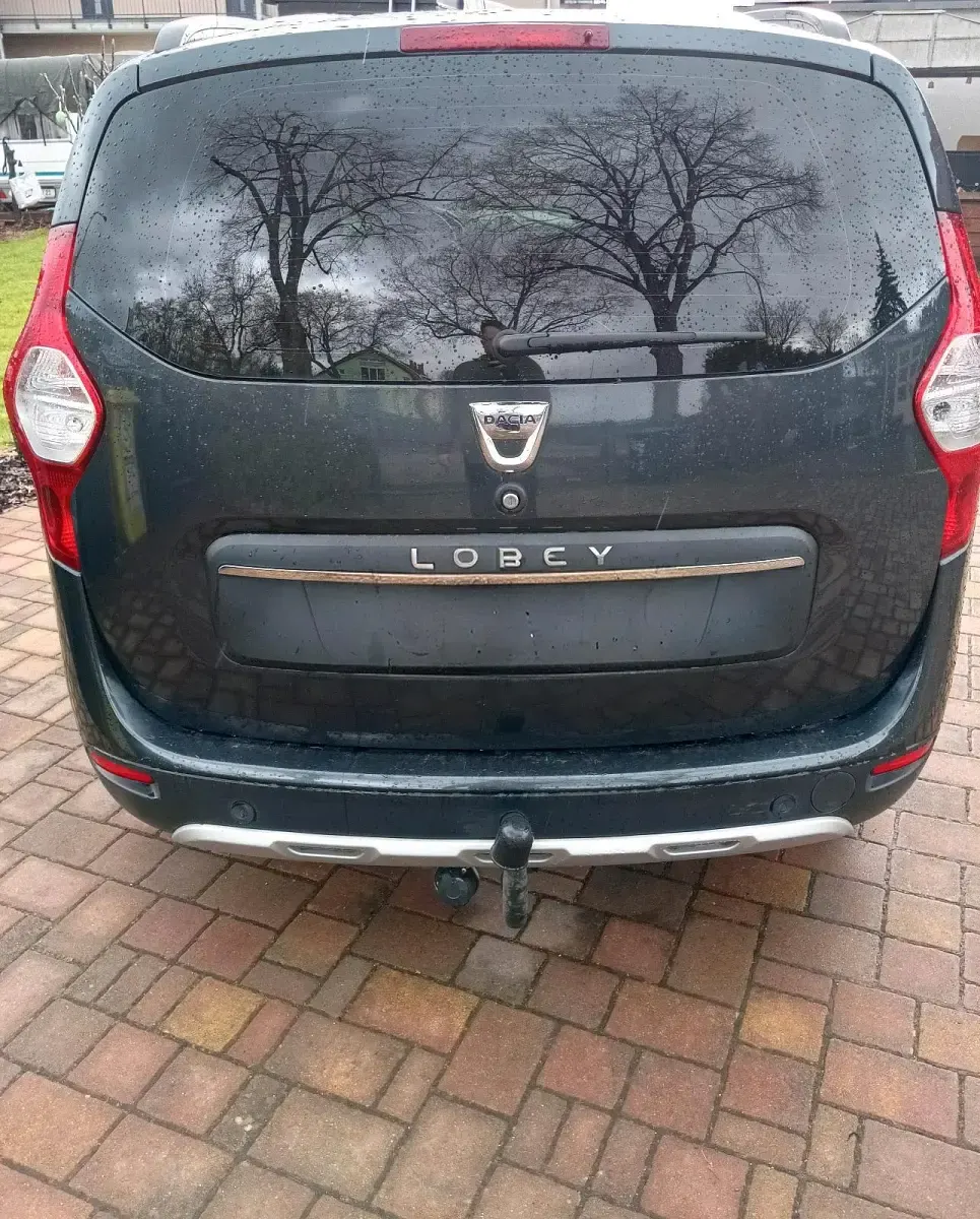 Gebraucht Dacia Lodgy 107 PS (78 kW) 2017 Grau Van / Kleinbus