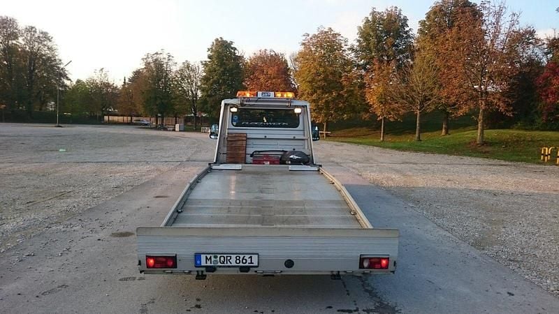 Gebraucht Peugeot Boxer 140 PS (102 kW) 2007 Silber Van