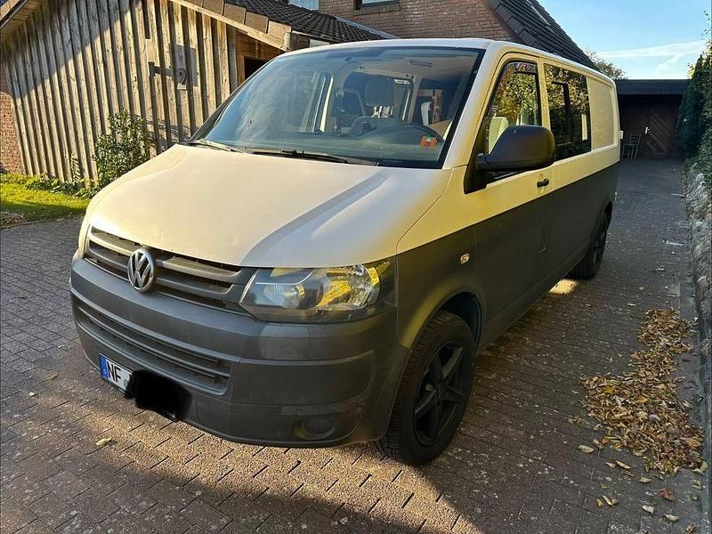 Usata VW Transporter 102 CV (75 kW) 2015 Grigio Furgone