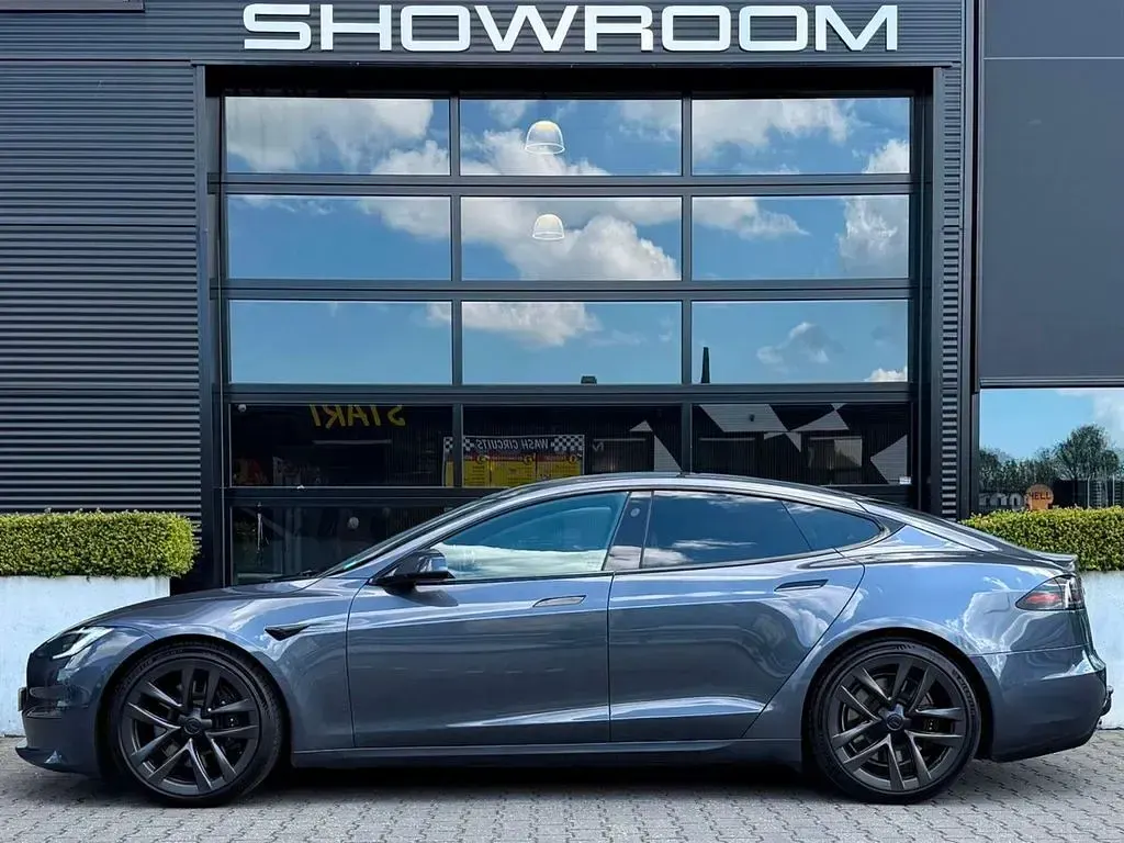 Gebraucht Tesla Model S 492 kW (670 PS) 2023 Grau Kleinwagen