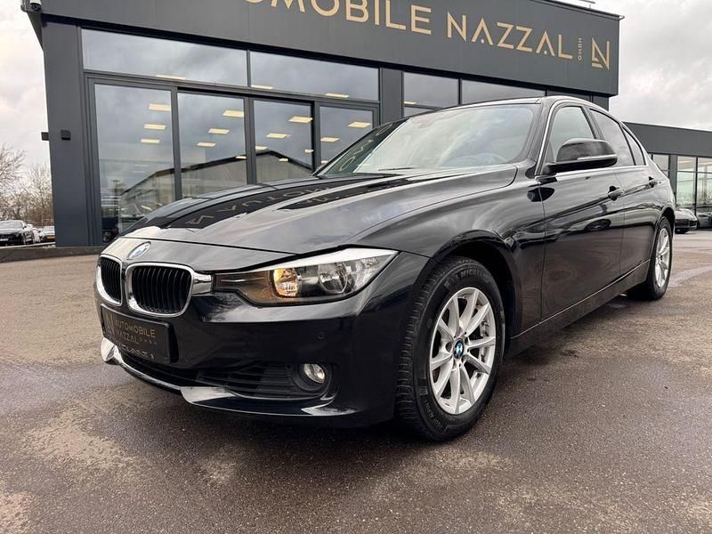 Gebraucht BMW 320 Exclusive 184 PS (135 kW) 2013 Schwarz Limousine