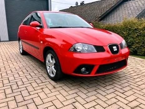 Gebraucht Seat Ibiza 85 PS (62 kW) 2008 Rot Kleinwagen