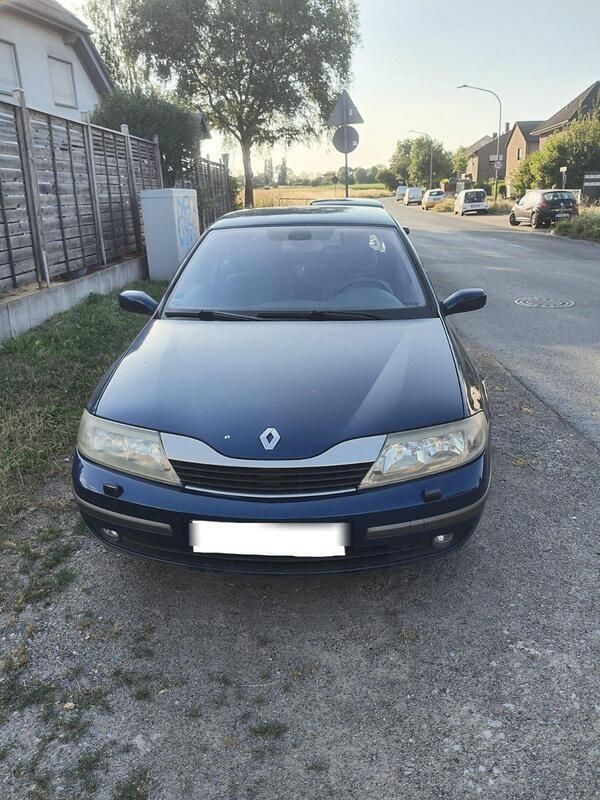 Blau Gebraucht 2003 Renault Laguna II Limousine | 550 € (Guter Preis) - Bild 1/4