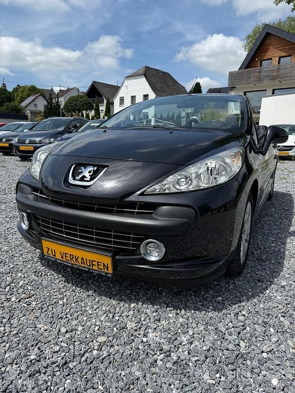 Schwarz Gebraucht 2010 Peugeot 207 CC Cabrio | 3.300 € (Guter Preis) - Bild 1/4