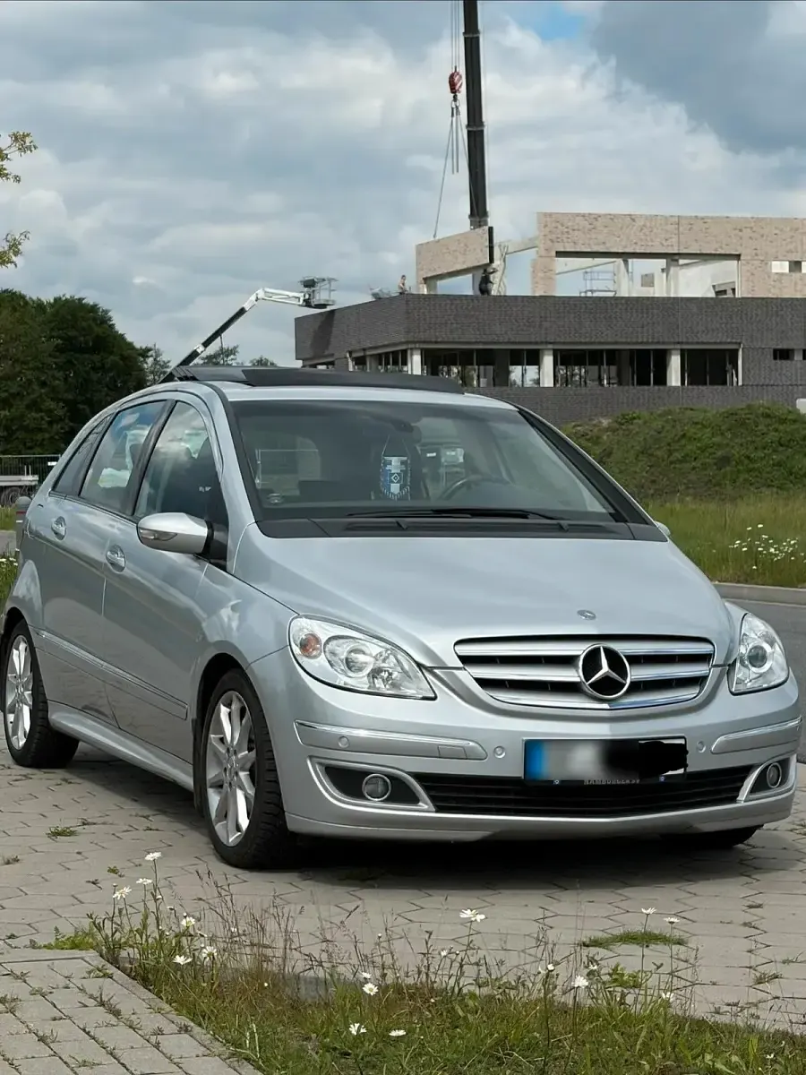 Używany Mercedes B150 95 KM (69 kW) 2006 Szary Minivan