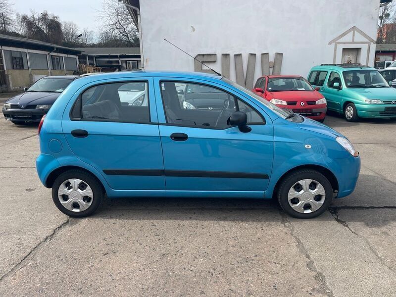 Gebraucht Chevrolet Matiz 52 PS (38 kW) 2009 Blau Kleinwagen