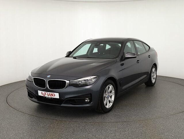 Grau Gebraucht 2020 BMW 320 Gran Turismo SUV | 23.990 € (Fairer Preis) - Bild 1/4