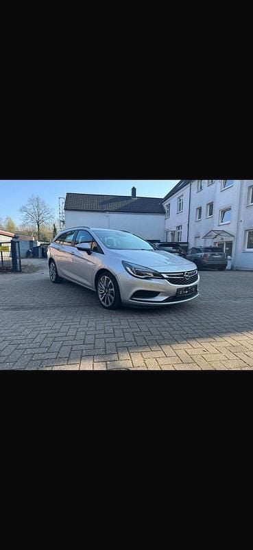 Gebraucht Opel Astra 160 PS (117 kW) 2016 Silber Kombi
