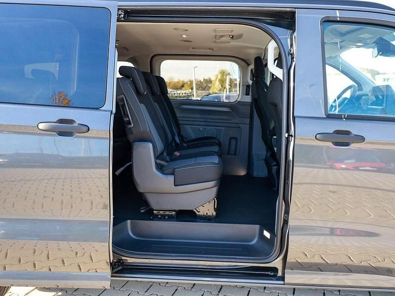Gebraucht VW T7 150 PS (110 kW) 2025 Grau / graphit dust Van