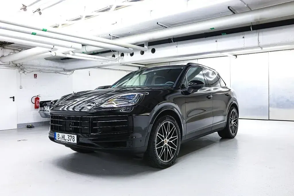 Gebraucht Porsche Cayenne S 475 PS (349 kW) 2025 Schwarz SUV