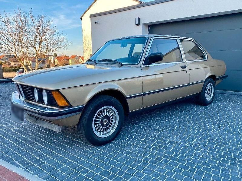 Gebraucht BMW 323 143 PS (105 kW) 1981 Beige Coupé